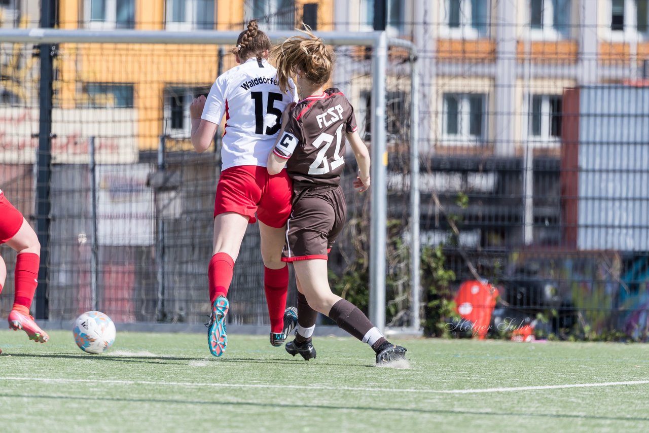 Bild 58 - wBJ St. Pauli - Walddoerfer : Ergebnis: 1:11